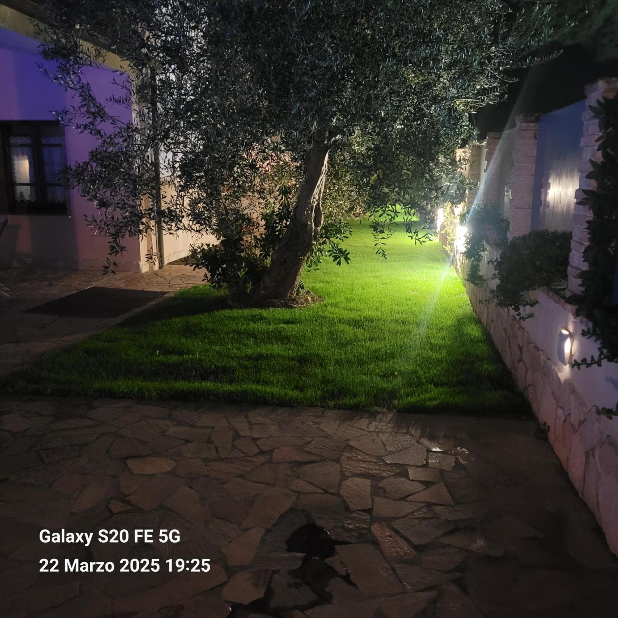 Gentarrubia Bed and Breakfast Capoterra Εξωτερικό φωτογραφία
