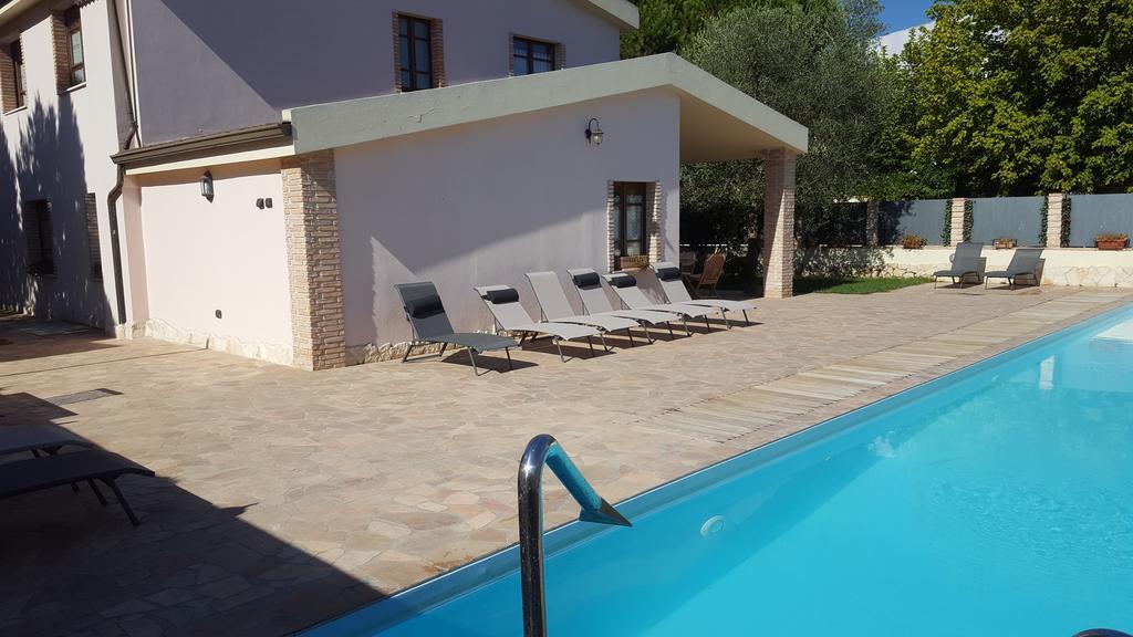 Gentarrubia Bed and Breakfast Capoterra Εξωτερικό φωτογραφία
